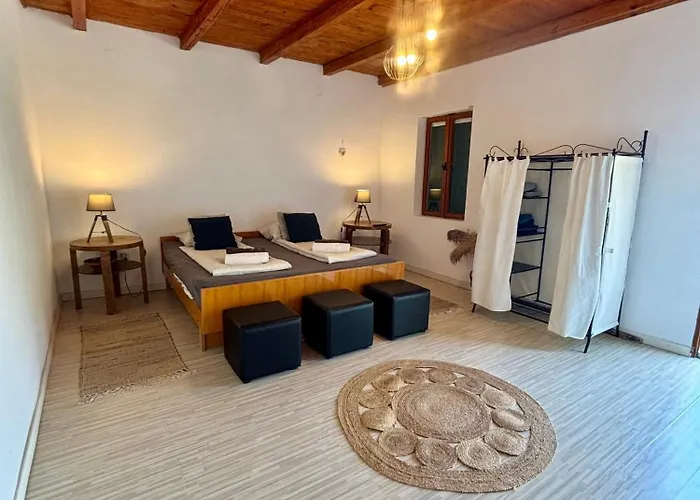 Stiniva House *